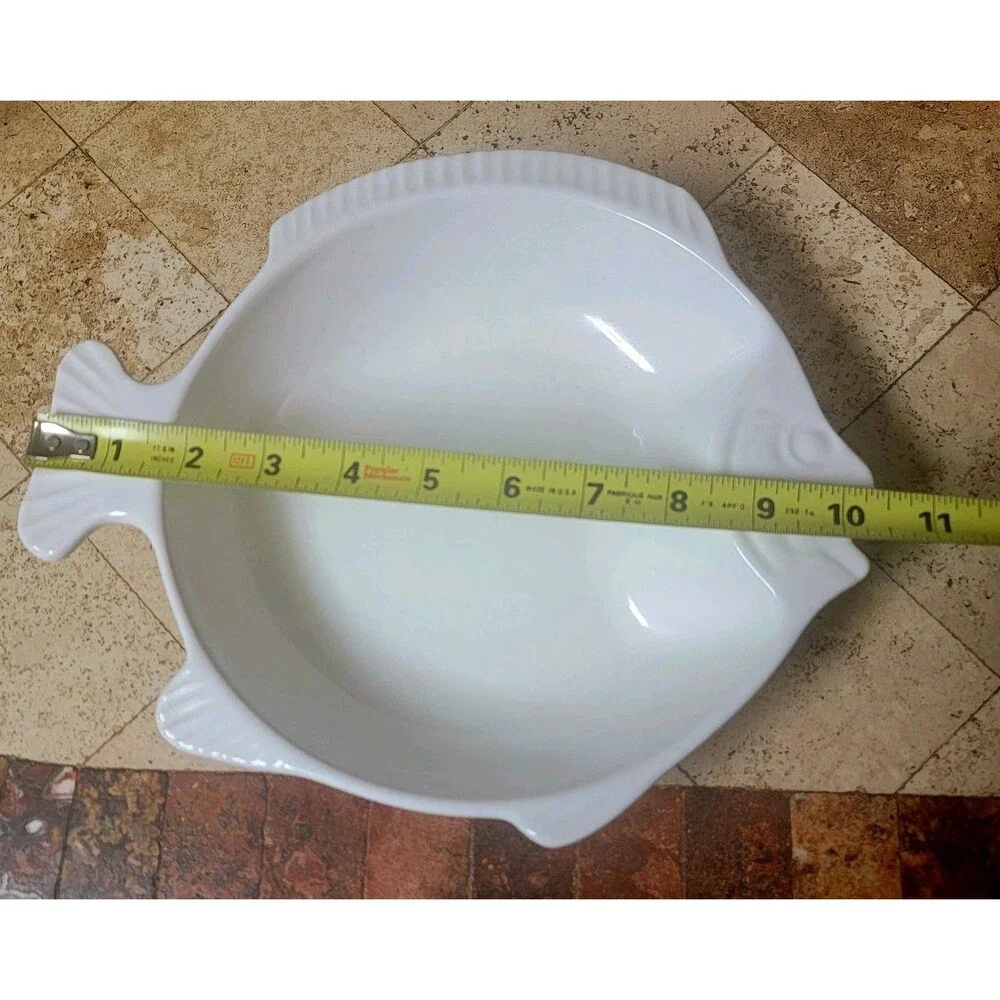 Vintage Pfaltzgraff White Fish Shaped Bake 'N Server Bowl Casserole Dish #245